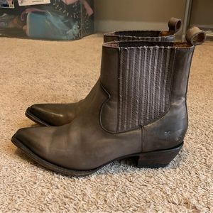 Frye Women’s Grey/Charcoal Ombré Western Style Boots - Size 10 US
